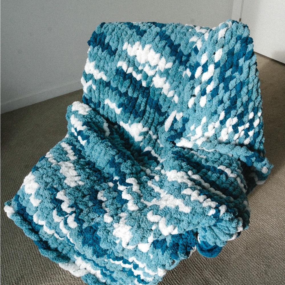 Seafoam Blue Marble Hand Knit Chunky Chenille Blanket